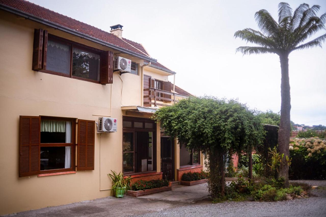 Pousada San Clemente Centro Hotel Грамаду Екстериор снимка