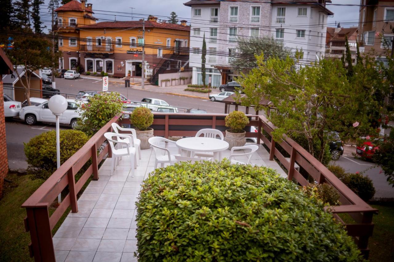 Pousada San Clemente Centro Hotel Грамаду Екстериор снимка