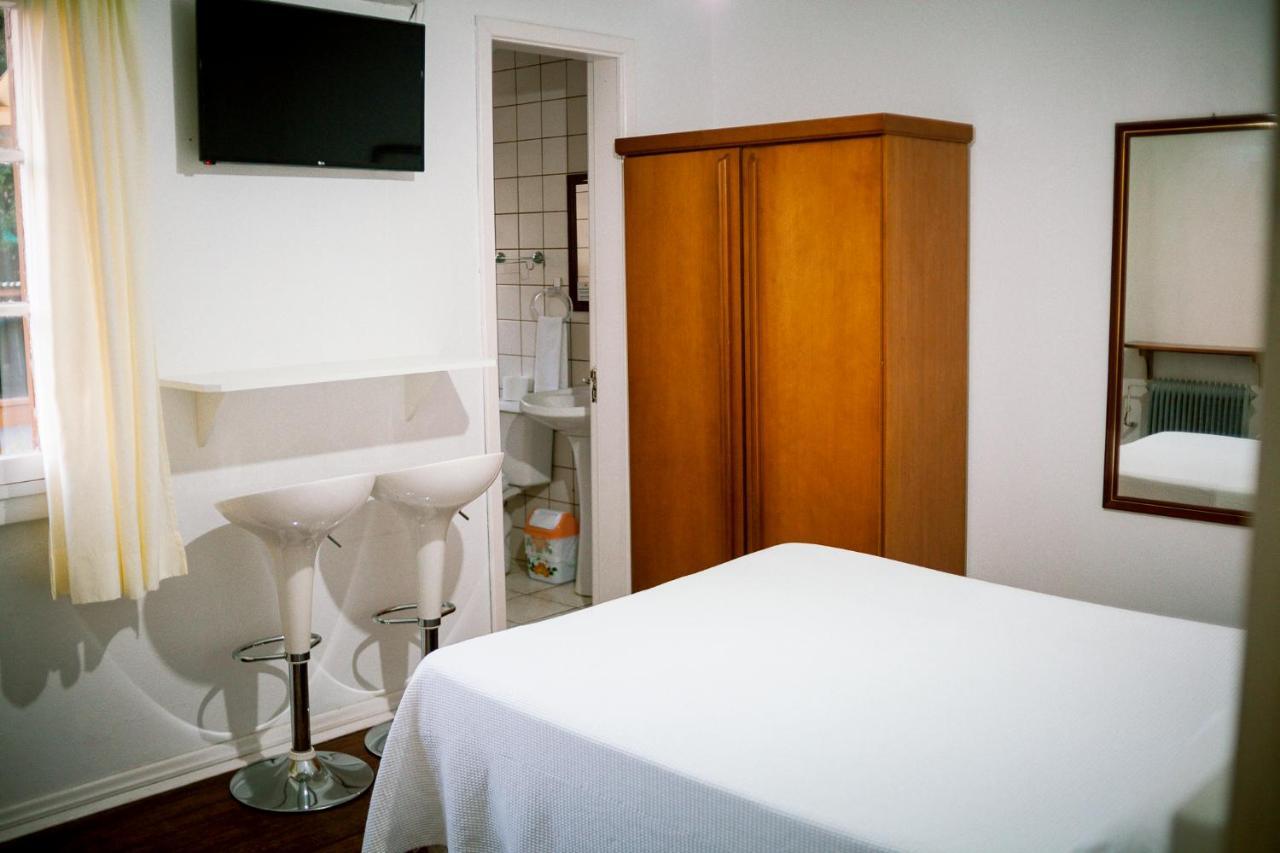 Pousada San Clemente Centro Hotel Грамаду Екстериор снимка
